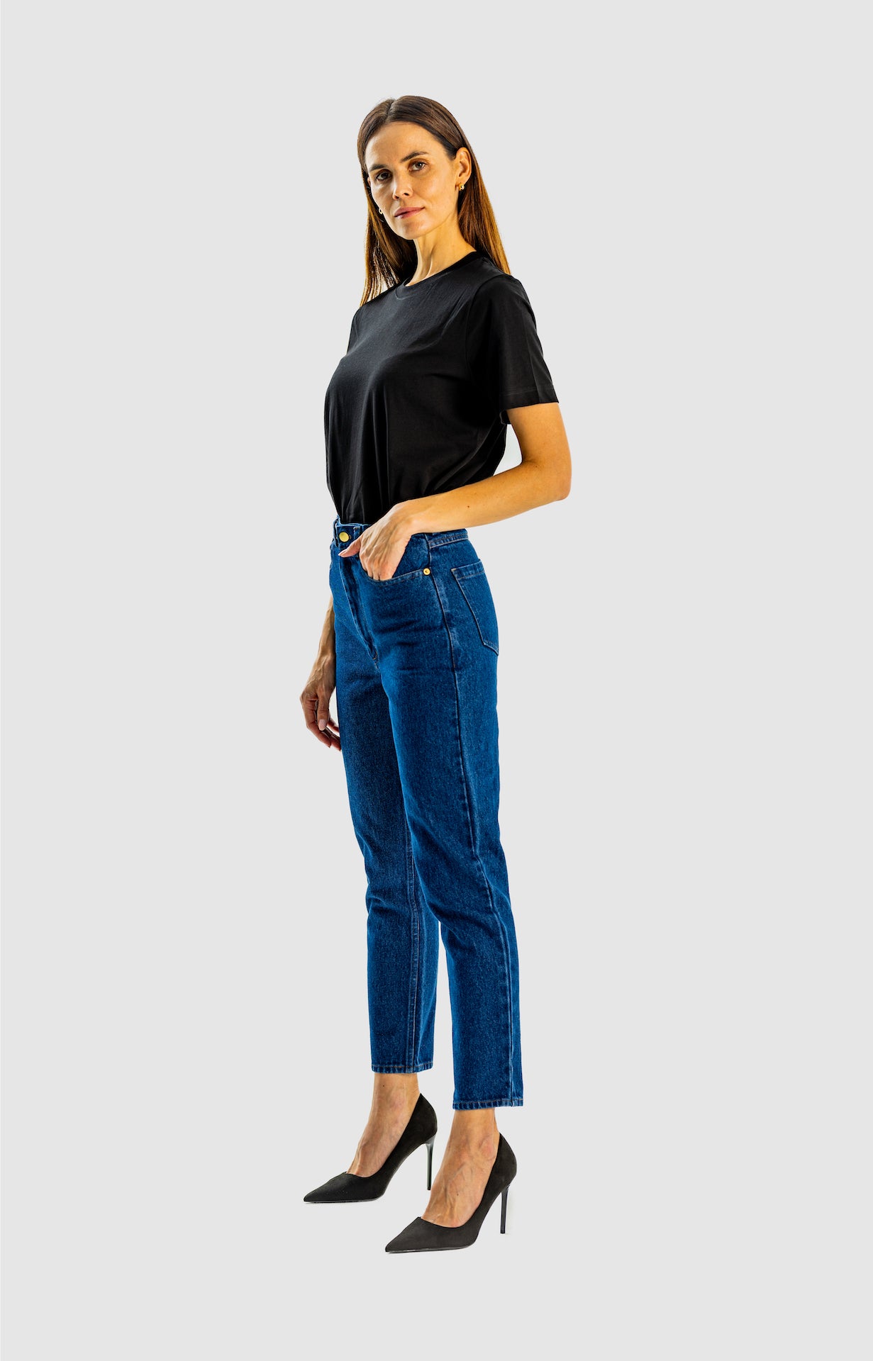 High-Waisted Jeans