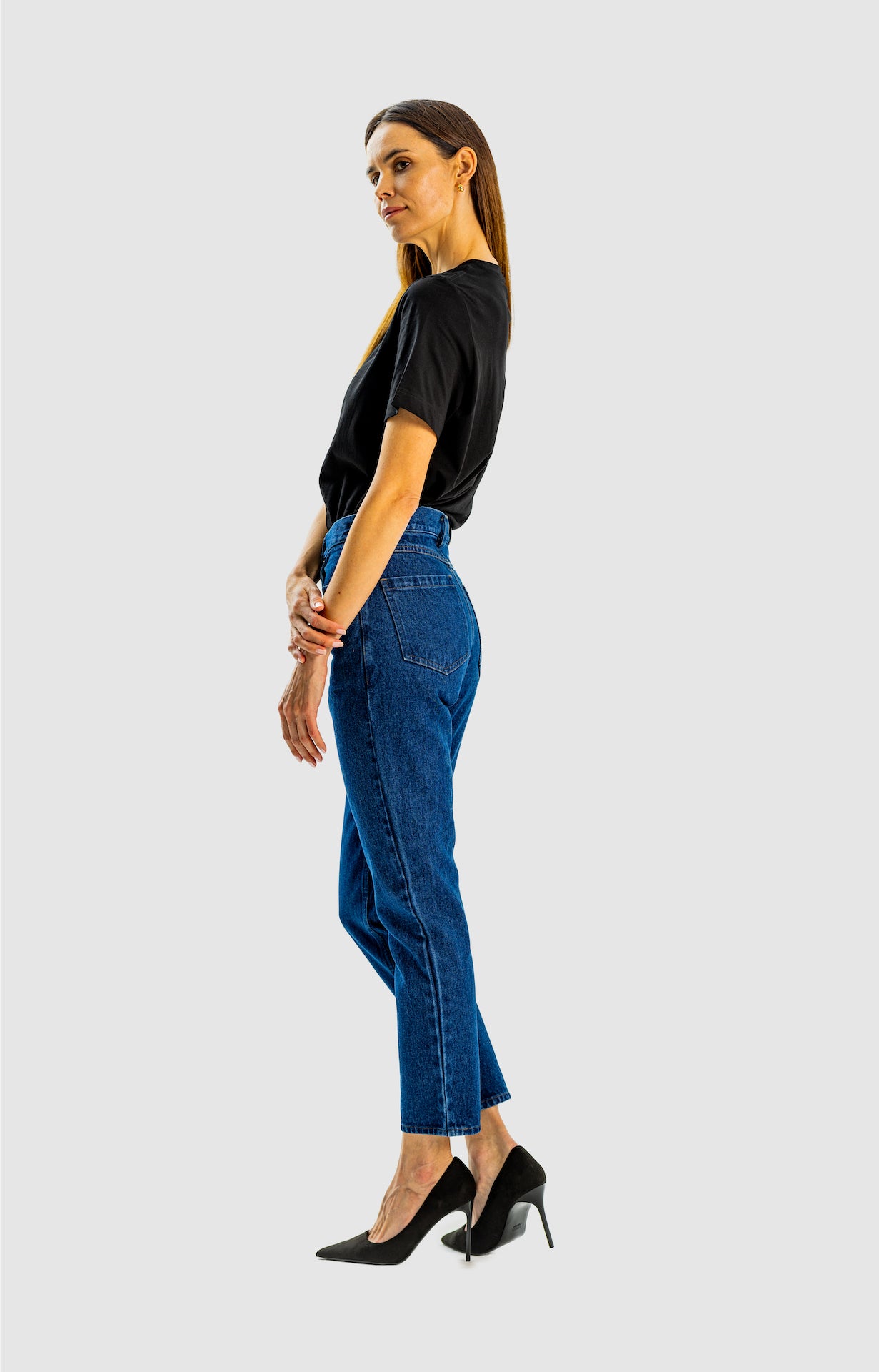 High-Waisted Jeans