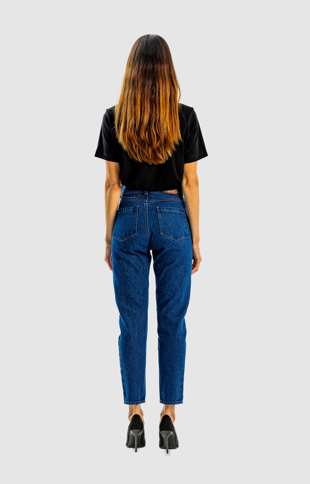 High-Waisted Jeans